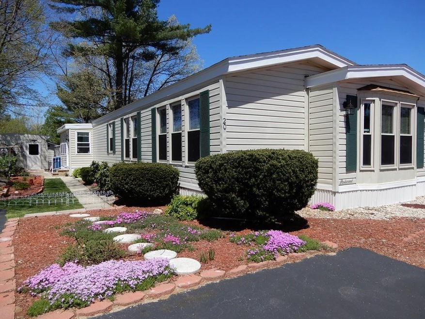 20 Yankee Drummer Dr, West Brookfield, MA 01585 - photo 1