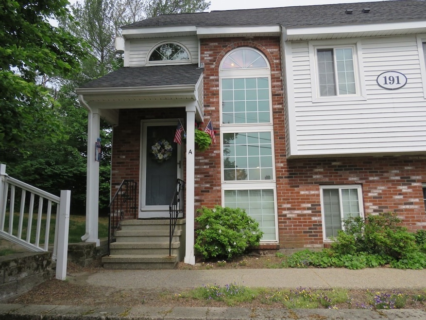 191 Tall Oaks Dr unit A, South Weymouth, MA 02190 - photo 1