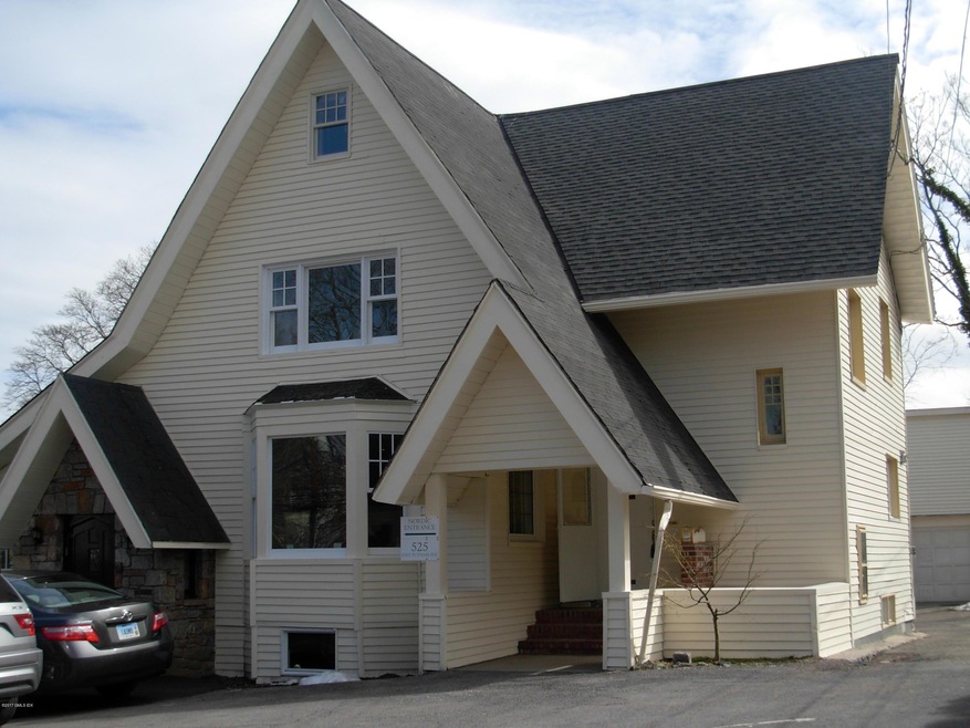 525 E Putnam Ave unit A, Cos Cob, CT 06807 - photo 1