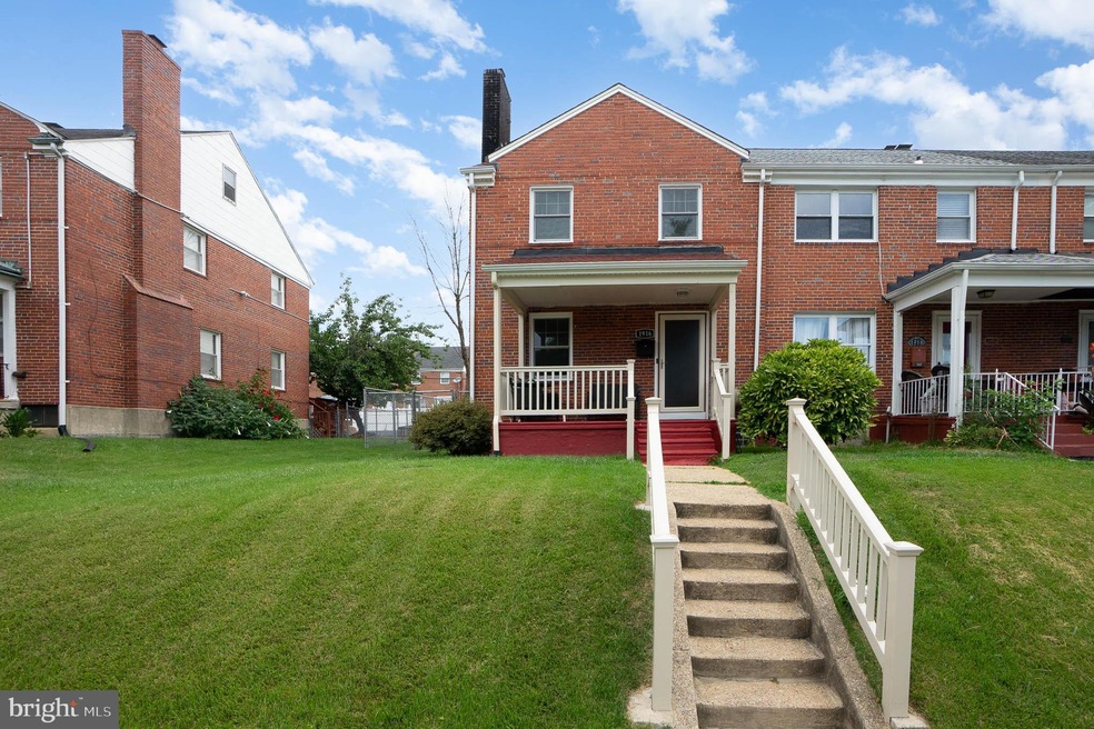 1916 Hillenwood Rd, Baltimore, MD 21239 - photo 1