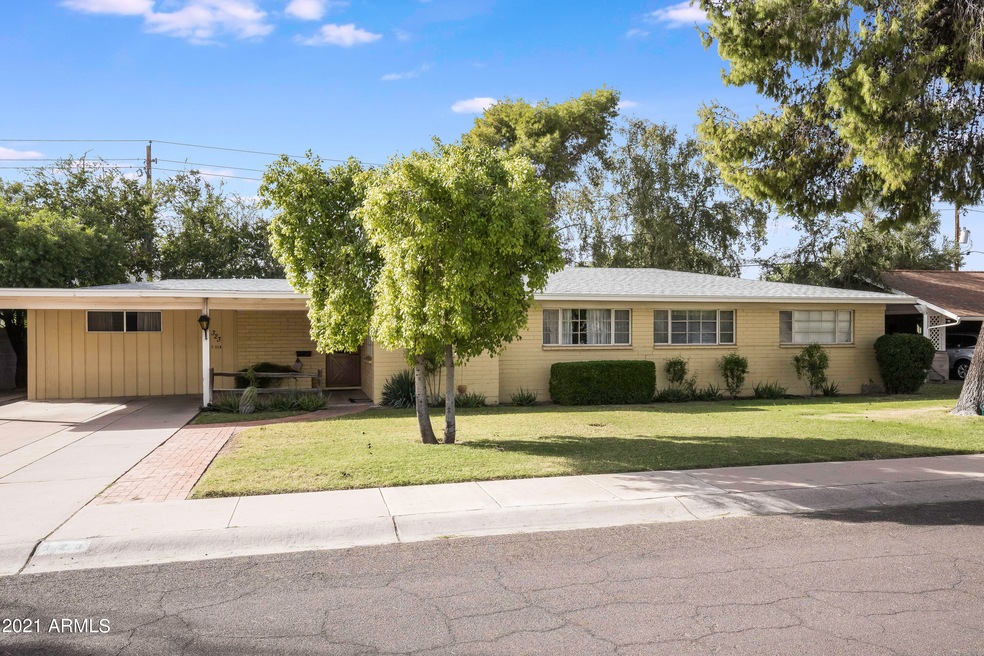 323 Elm Pic- Front