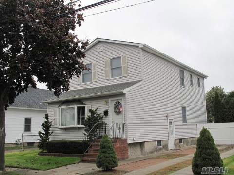 110 Jerome Ave, Mineola, NY 11501 - photo 1