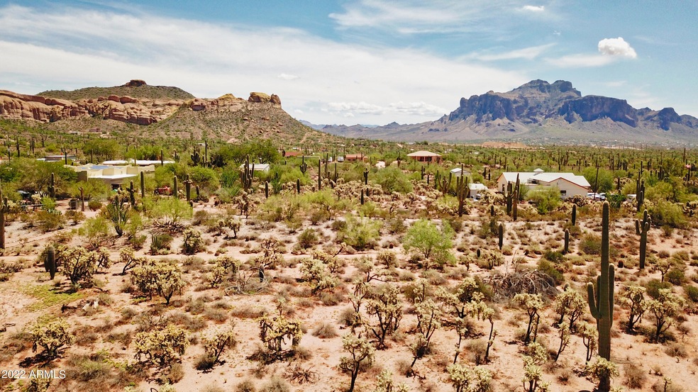 Superstition & Goldfield Mtns