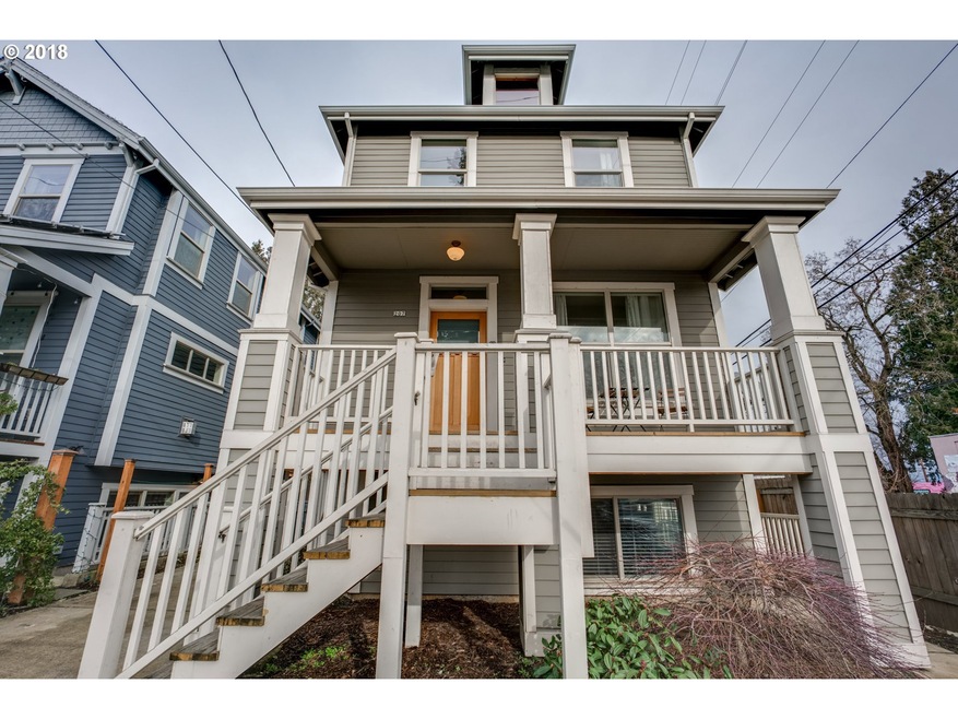 207 N Stafford St unit A, Portland, OR 97217 - photo 1
