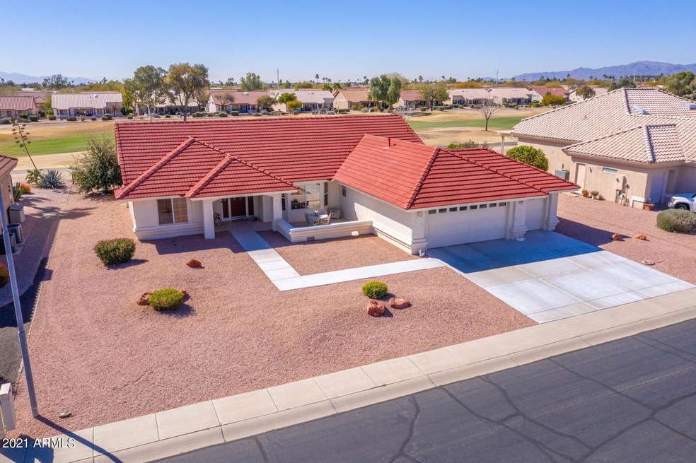 0001-Drones White Wood 3