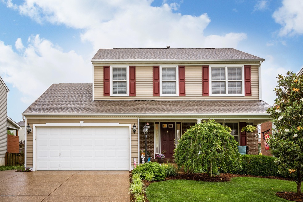 8811 Teak Dr, Louisville, KY 40228 - photo 1