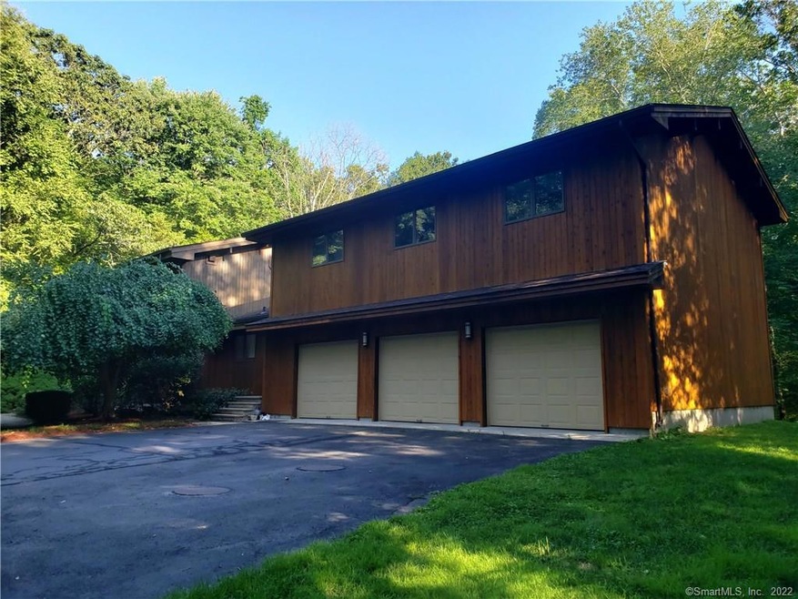 221 Case St, Norwich, CT 06360 - photo 1