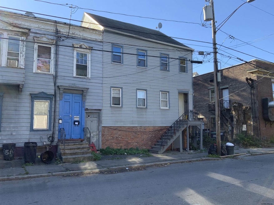 320 Sherman St unit 2, Albany, NY 12206 - photo 1