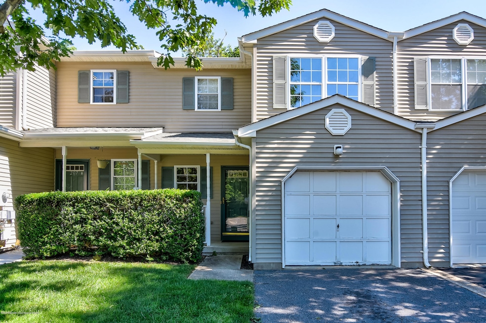 14 Walnut St unit 206, Toms River, NJ 08753 - photo 1