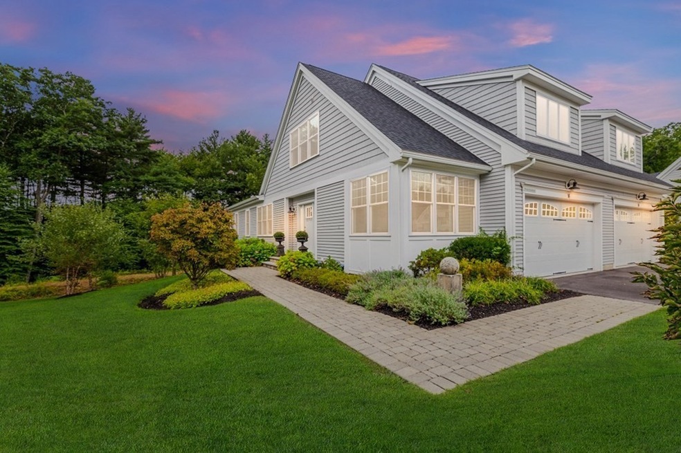 16 Lakepoint Way unit 8, Hopkinton, MA 01748 - photo 1