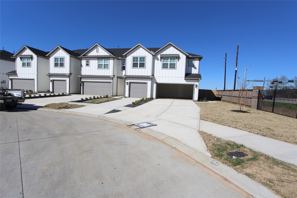 27802 Western Creek Ct, Katy, TX 77494 - photo 1