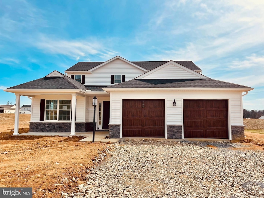 263 Gardenia Ln, Lebanon, PA 17042 - photo 1