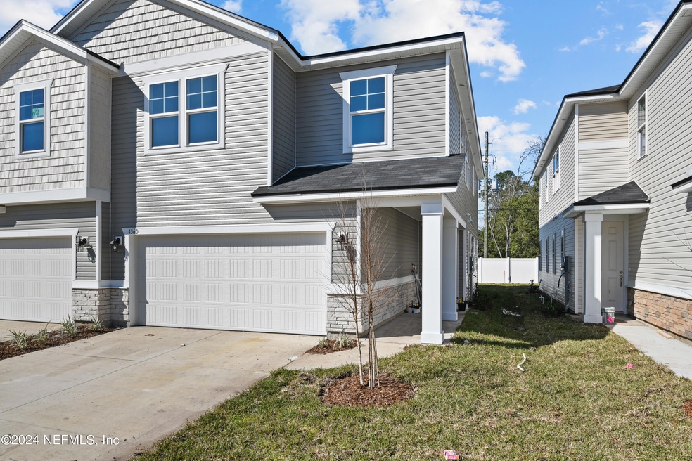 1360 High Falls Dr, Jacksonville, FL 32205 - photo 1