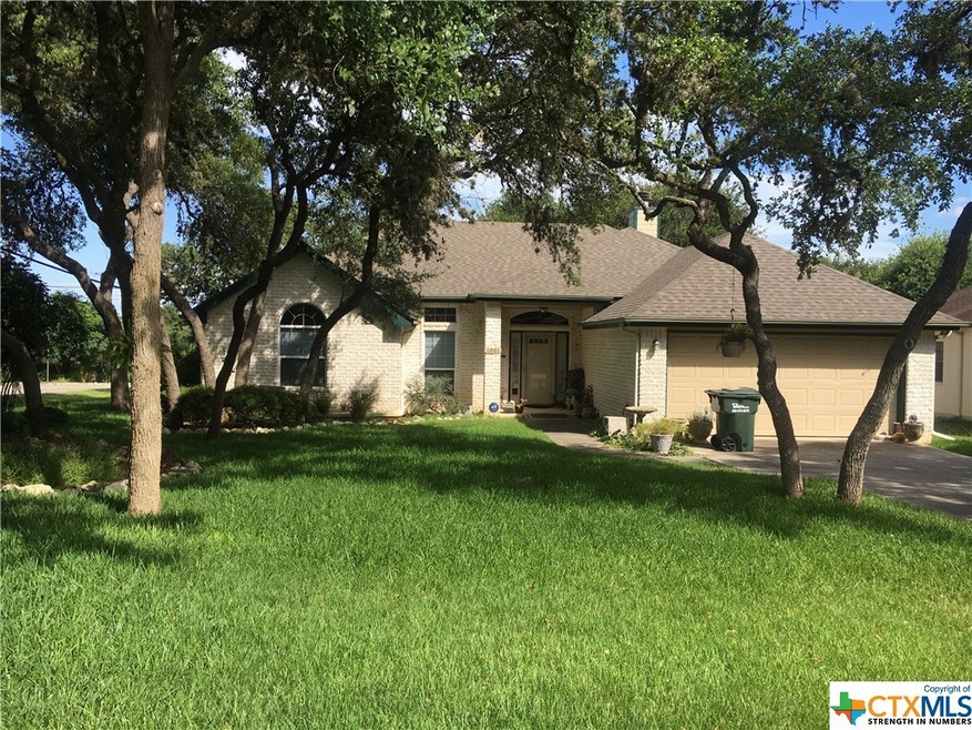 1001 Franklin Dr, San Marcos, TX 78666 - photo 1