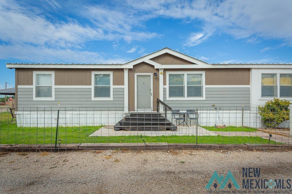 For Sale $230,000 • Co-Listing Agent