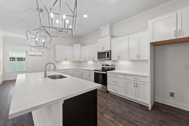 9993 Parker Lake Circle