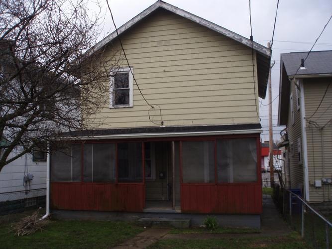 2410 Sullivant back