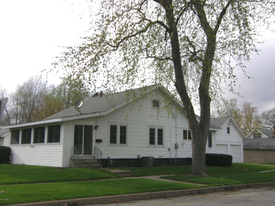 1547_Maple_1