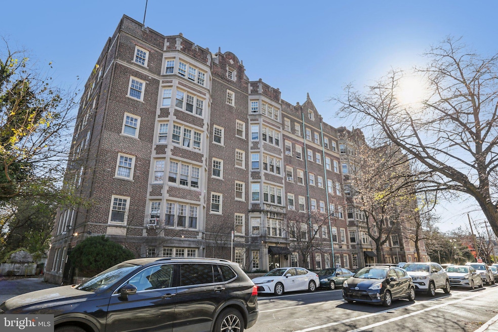 351 S 47th St unit B210, Philadelphia, PA 19143 - photo 1