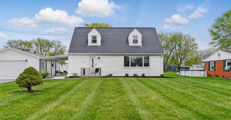 2636 Debbie Dr, Lima, OH 45807 - photo 1