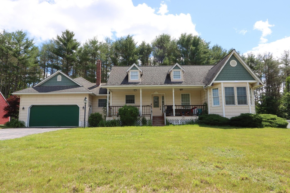 33 Waters Edge Drive, Lewiston