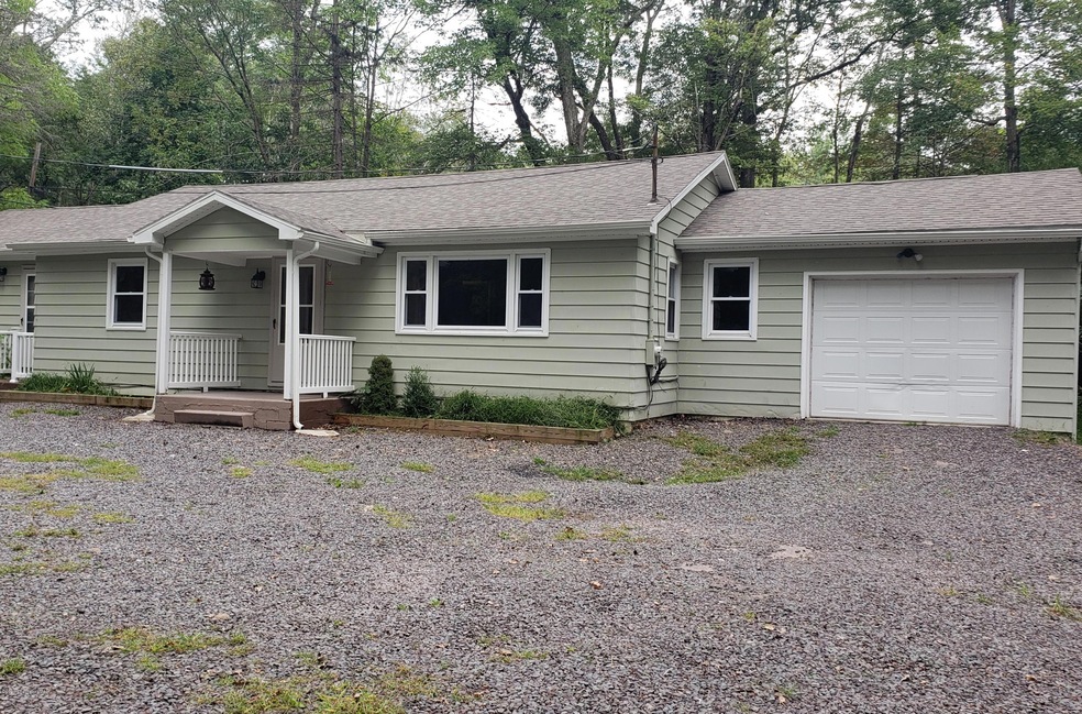 194 Mill Mountain Rd, Drums, PA 18222 - photo 1