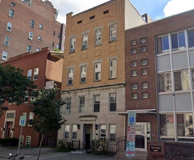 256 State St unit 9, Albany, NY 12210 - photo 1
