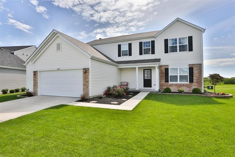 13663 Empress Ln, Dyer, IN 46311 - photo 1