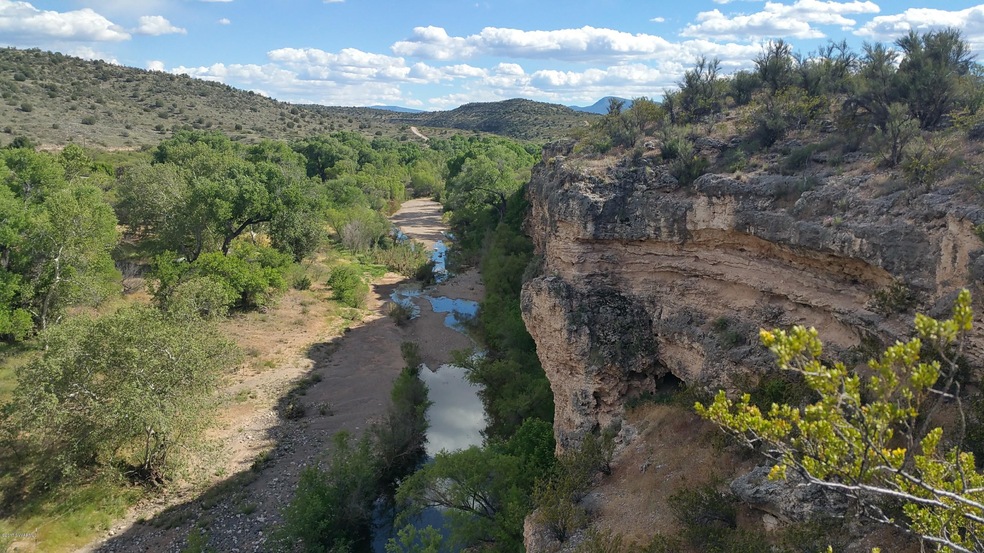 Creek_Rim_1