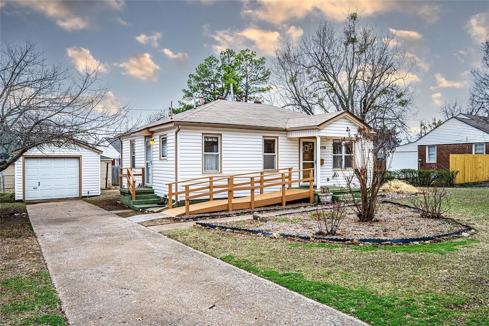 406 E 6th St, Edmond, OK 73034 - photo 1