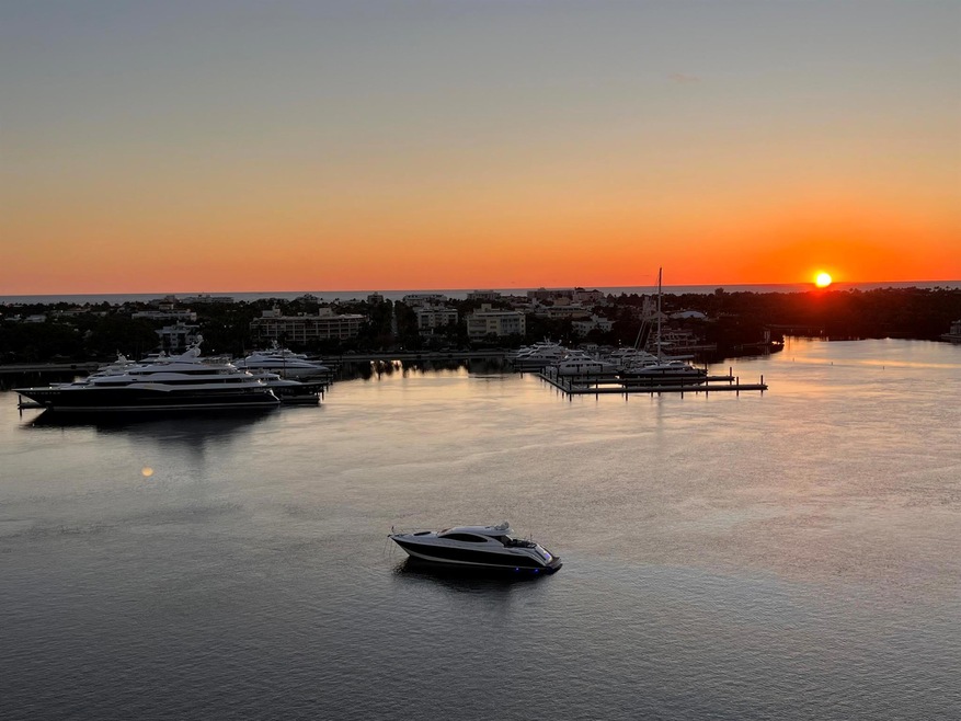 Sold $1,740,000 • Co-Listing Agent