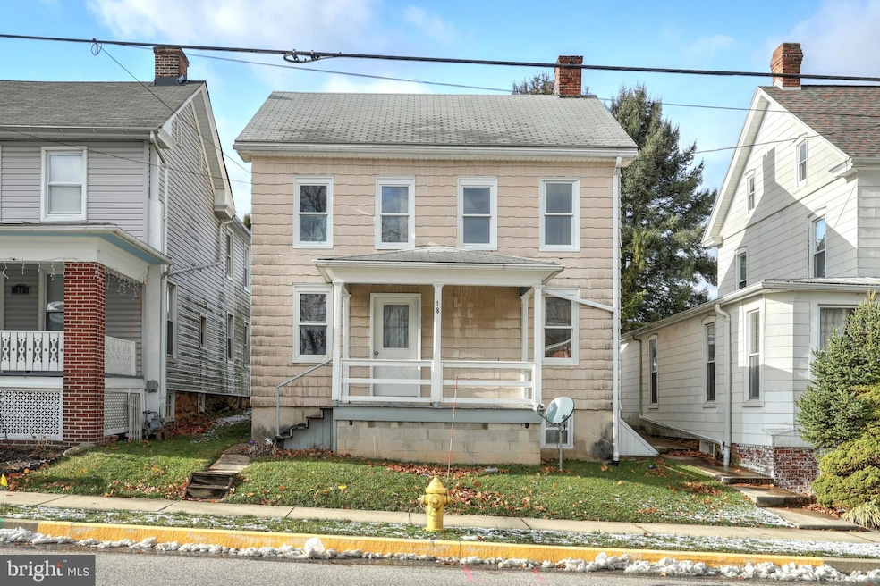 18 S Main St, Seven Valleys, PA 17360 - photo 1