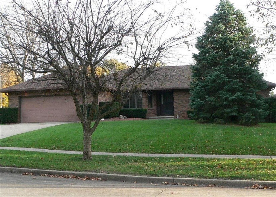 3800 Wolcott Ave, Des Moines, IA 50321 - photo 1