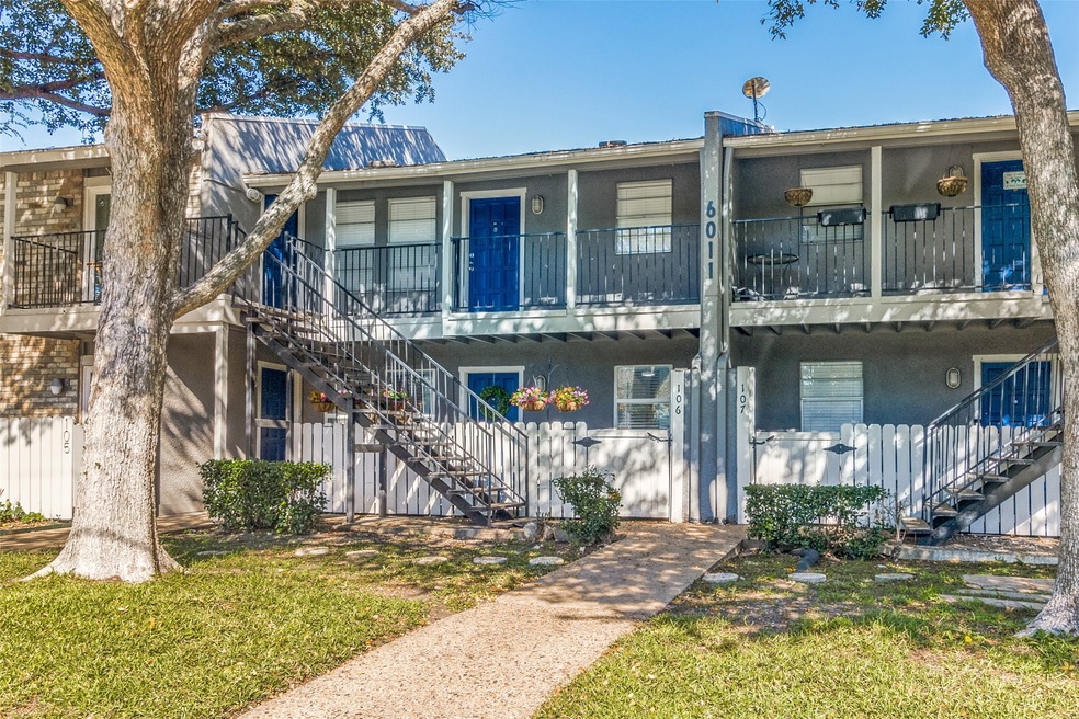6011 Danbury Ln unit 106B, Dallas, TX 75206 - photo 1