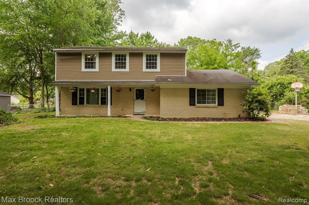 Front View of Home