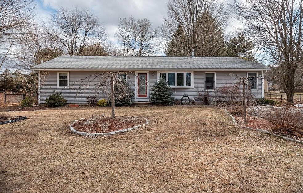 41 Old Rochester Rd, Dover, NH 03820 - photo 1