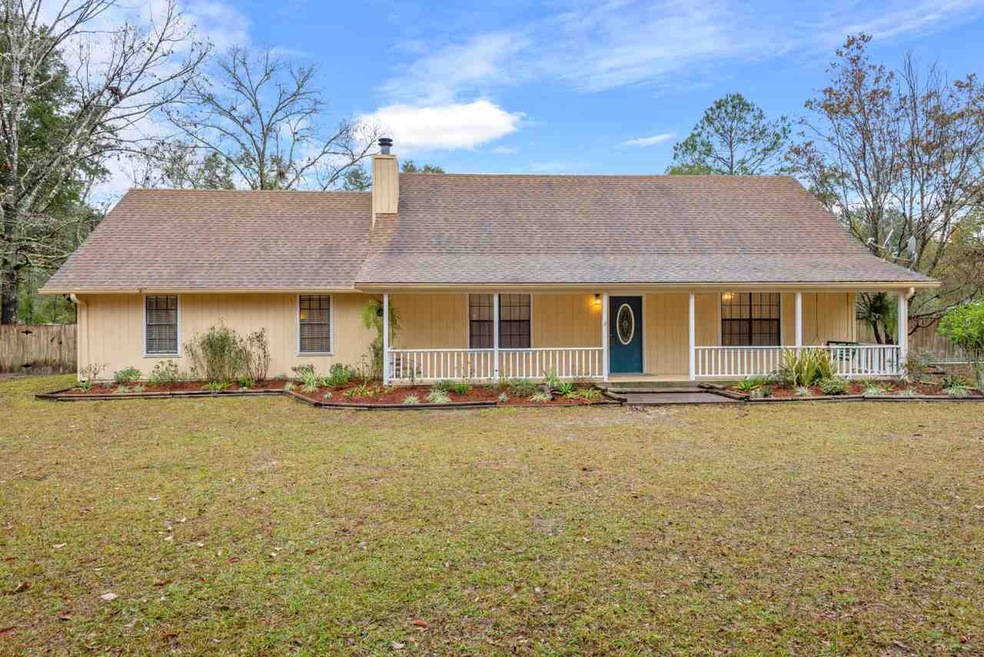 300 Wakulla Springs Rd, Crawfordville, FL 32327 - photo 1