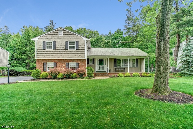 17 Tiffany Dr, Livingston, NJ 07039 - photo 1