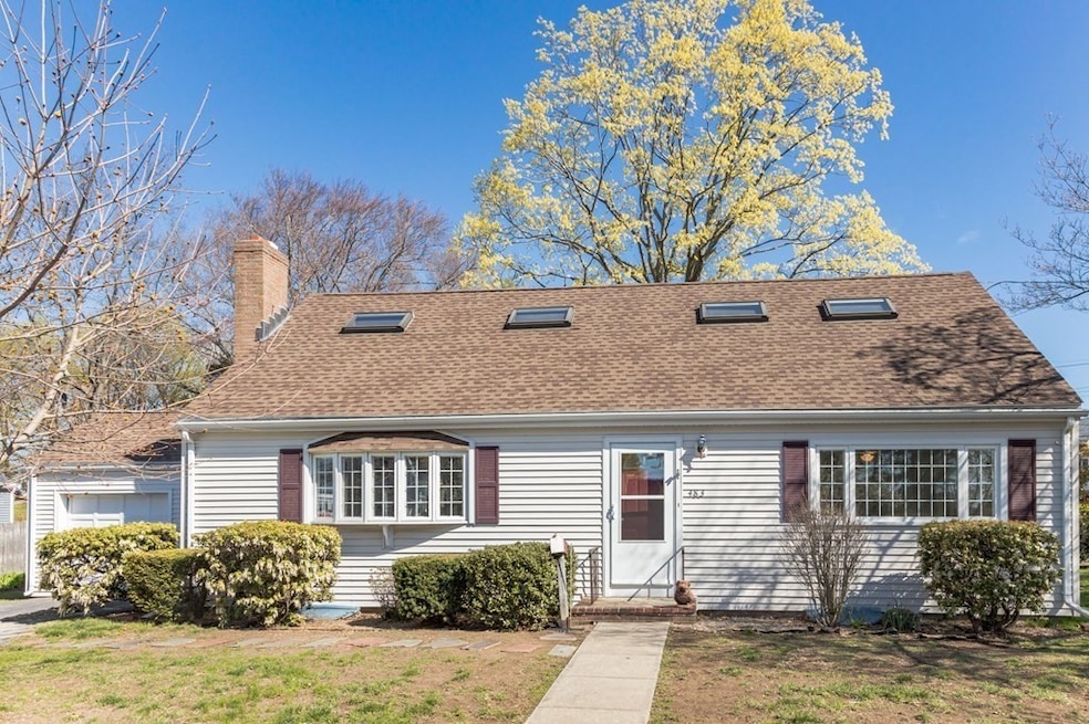 483 William St, Stoneham, MA 02180 - photo 1