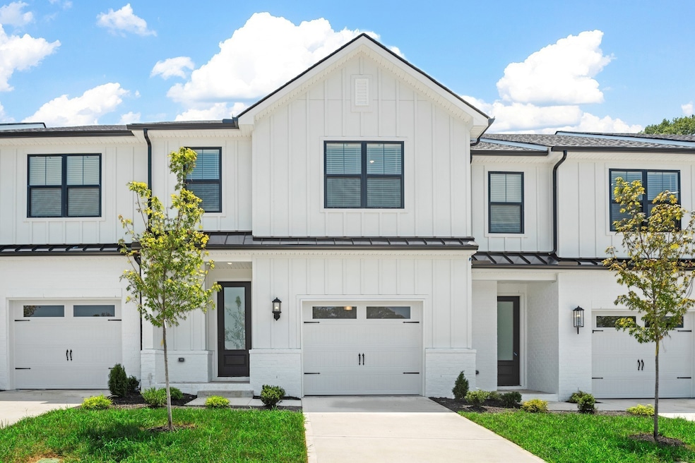 4005 Norman Dr, Spring Hill, TN 37174 - photo 1