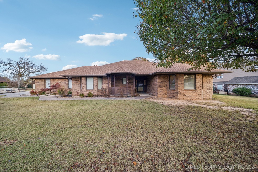 Sold $299,000