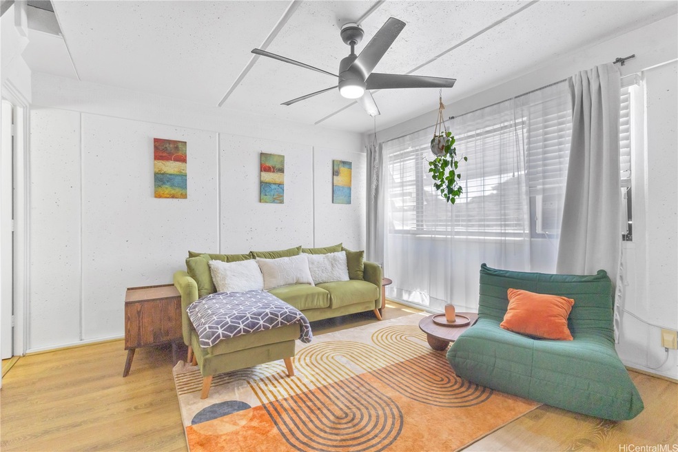 Under Contract $440,000 • Co-Listing Agent