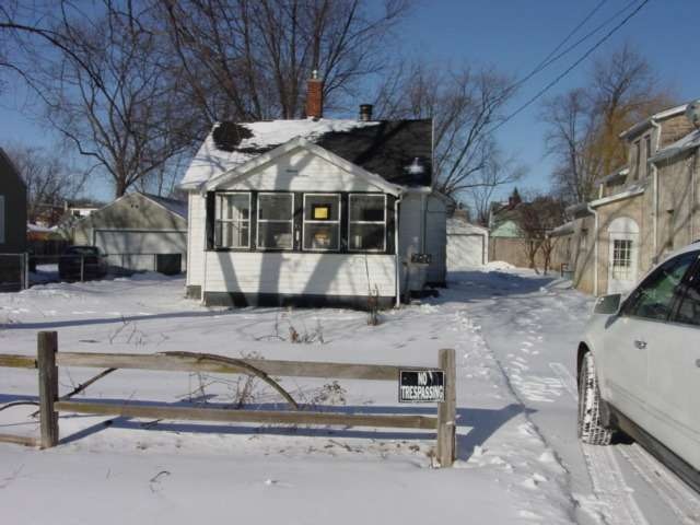 1113 Ridgeway Ave, Aurora, IL 60506 - photo 1