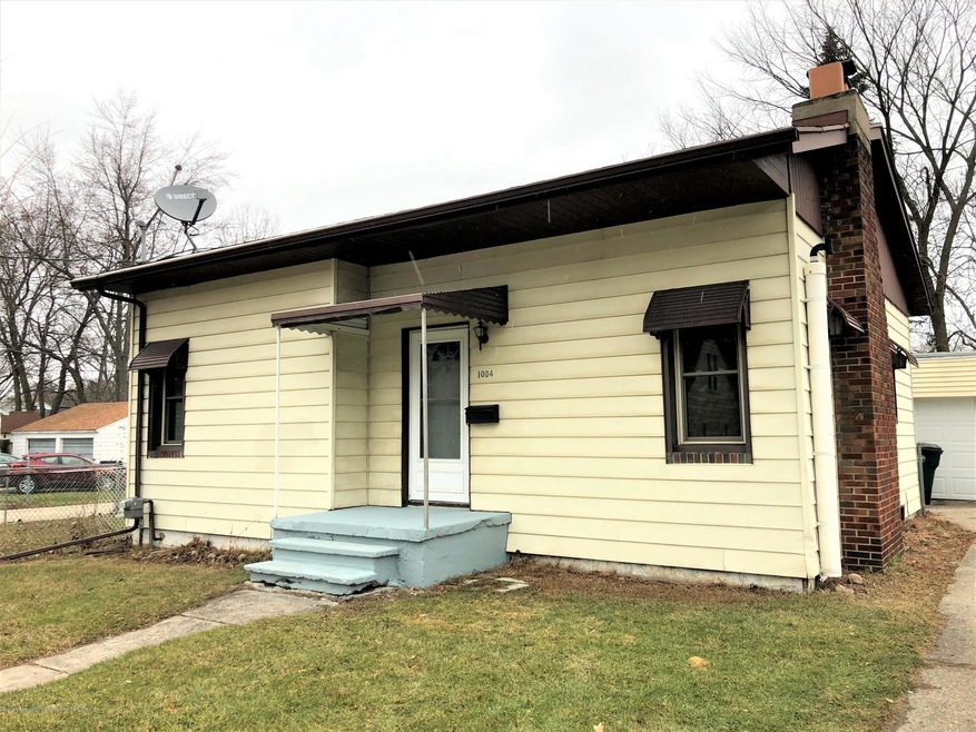 1004 Hapeman St, Lansing, MI 48915 - photo 1