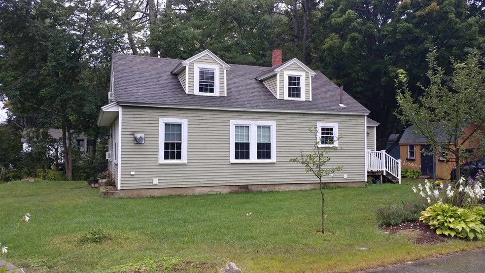 21 Richardson St, Rochester, NH 03867 - photo 1