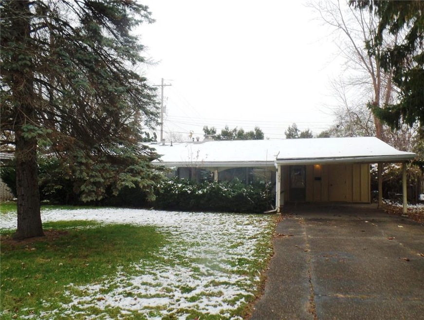 1906 Penbrook Ln, Flint, MI 48507 - photo 1