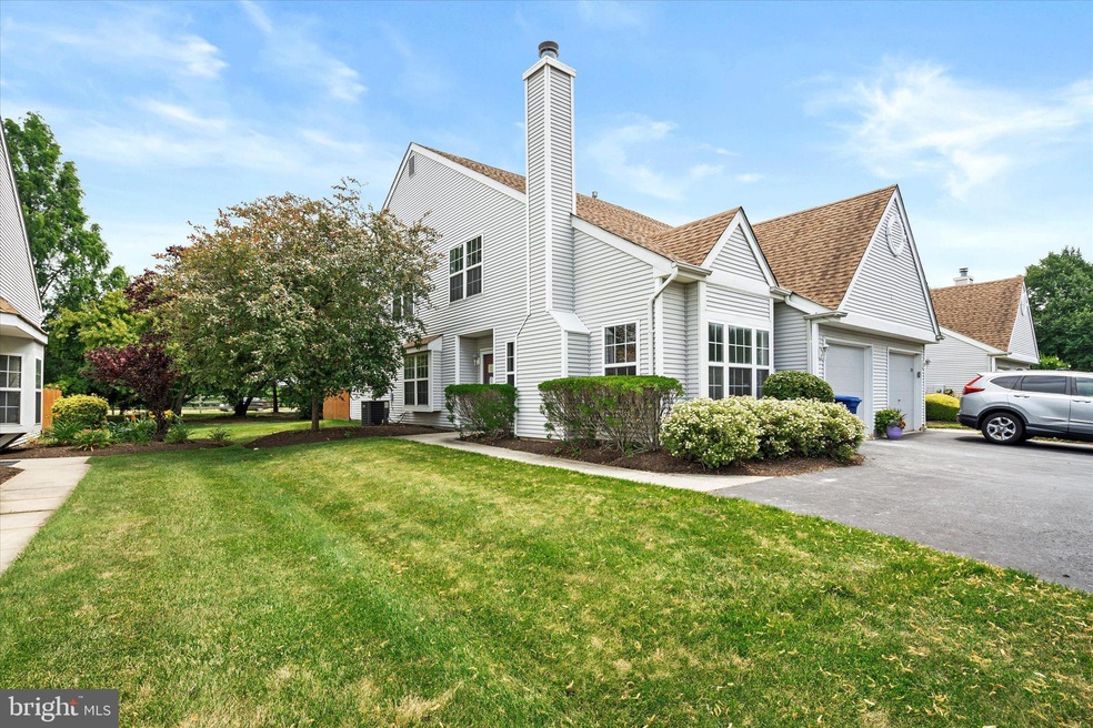 282 Birch Hollow Dr unit 107, Bordentown, NJ 08505 - photo 1