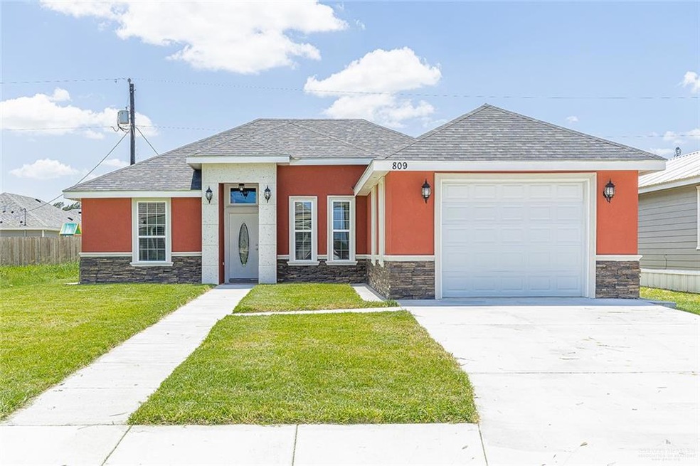 809 Sabrina Dr, Alamo, TX 78516 - photo 1