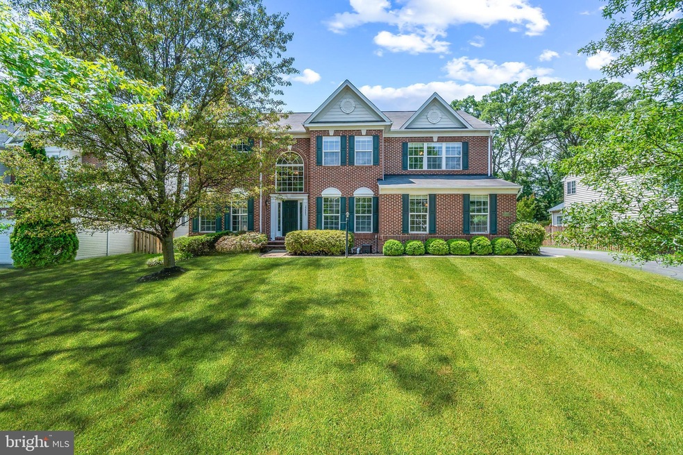 22083 Water Run Ct, Ashburn, VA 20148 - photo 1