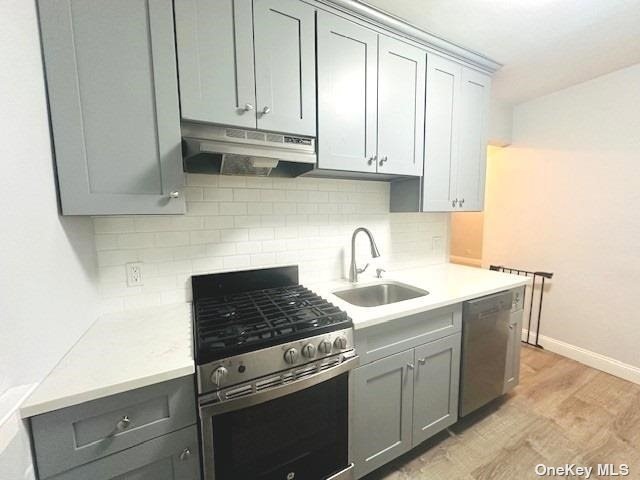 260-33 73rd Ave unit B, Glen Oaks, NY 11004 - photo 1